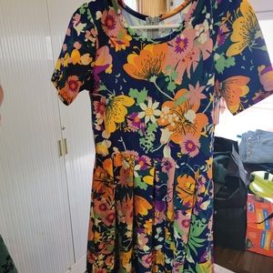 Lularoe Amelia, medium